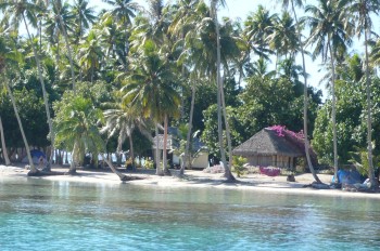 Catamarano Polinesia Raiatea